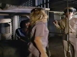 Jailhouse meitenes 1984 mums ingvers lynn pilns filma 35mm. | xhamster