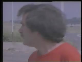 Babette 1983: brezplačno staromodno porno video posnetek 47