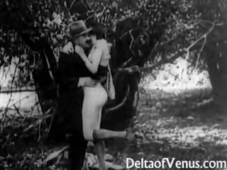 소변: 고대의 트리플 엑스 비디오 1915 - 에이 무료 타기