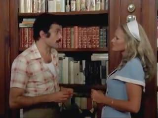 Érzéki ápolónő 1975: celebek x névleges film film d2